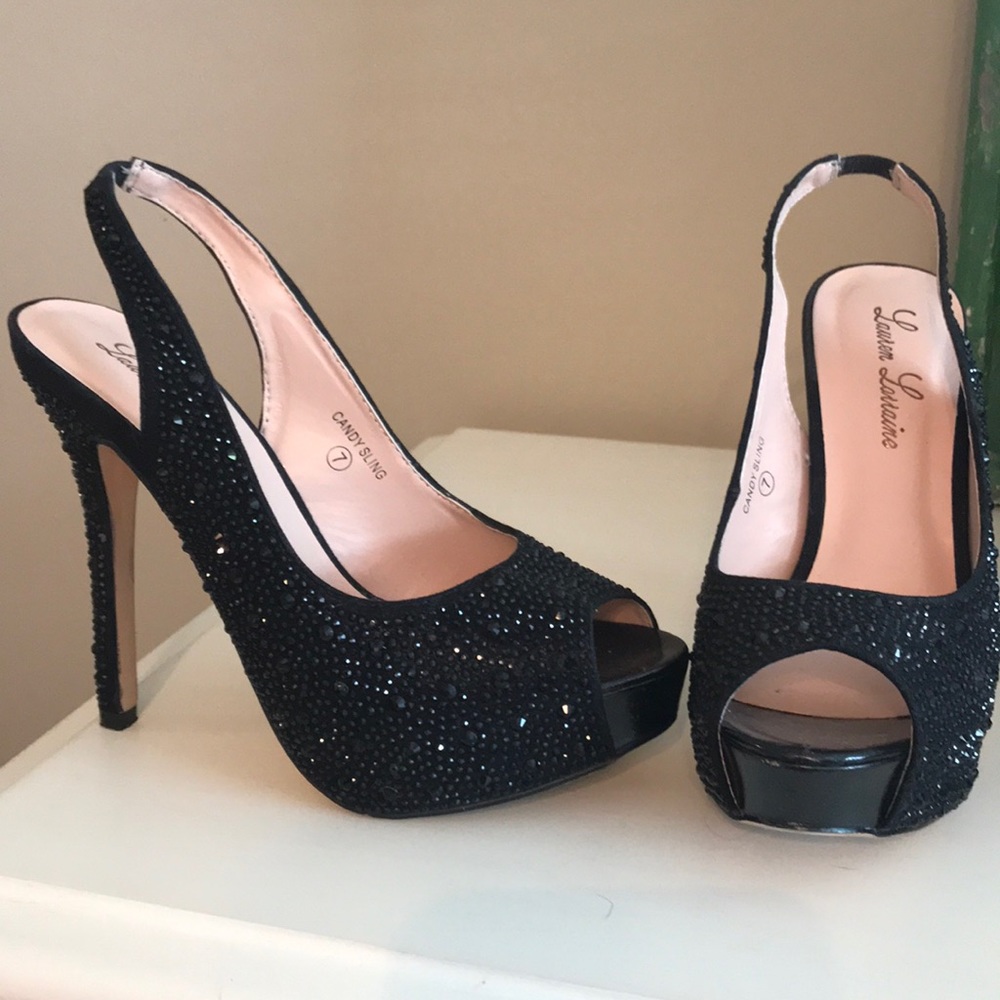 Lauren Lorraine Black Pumps
